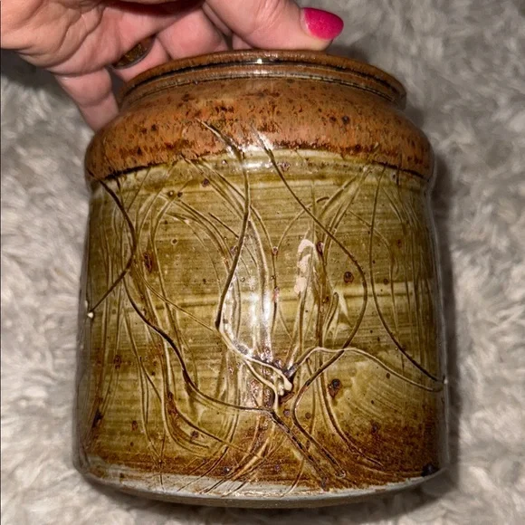 Rustic Signed Artisan Pottery Jar with Cork Lid - Picture 11 of 14